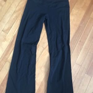 lulu lemon yoga pants